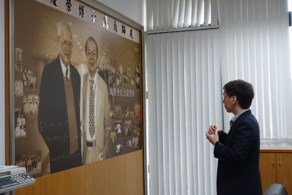 顏佐榕博士演講