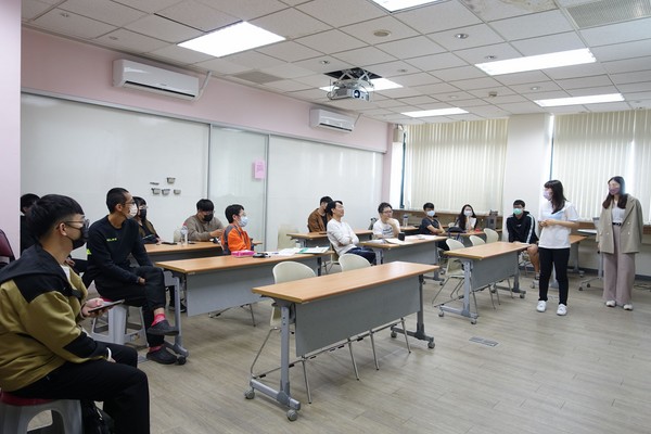 110學年度理學院專題製..