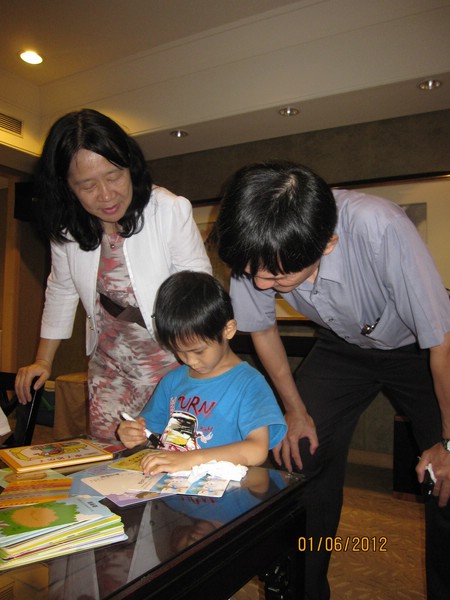 DSC02237-2.jpg