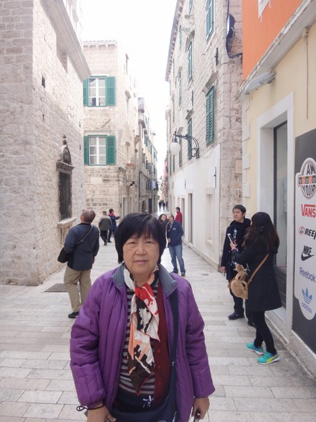 DSC02344-1.JPG