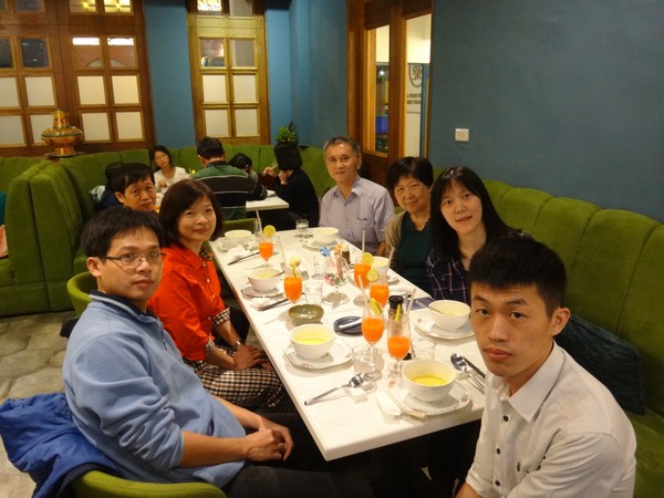 DSC02060.JPG