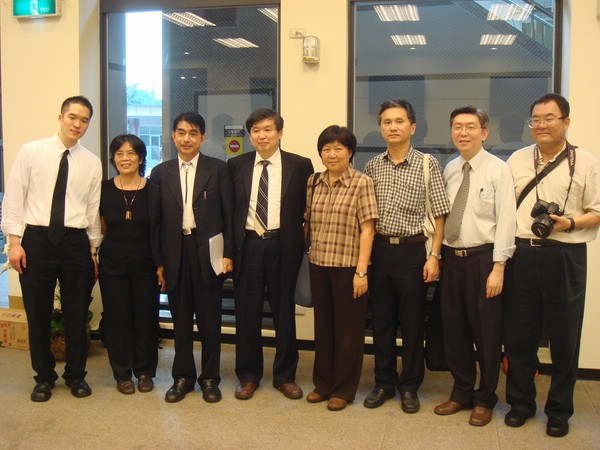 DSC04100.JPG