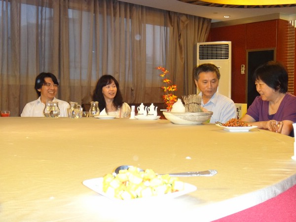 DSC00005.JPG
