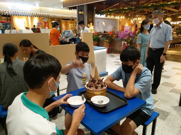449744.jpg