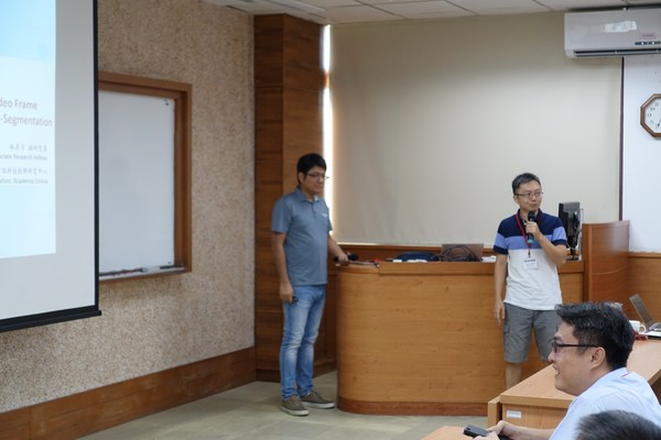 P1010446-1.JPG