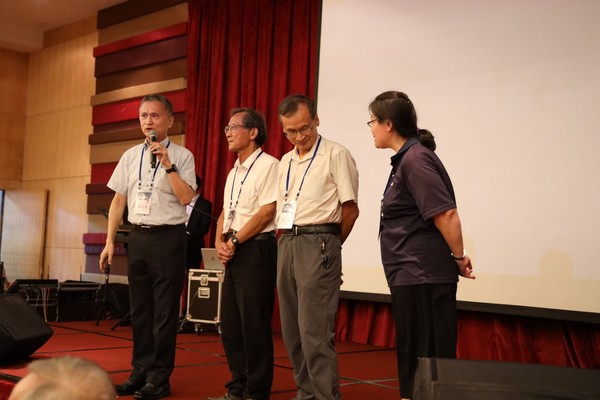 760A4185.JPG